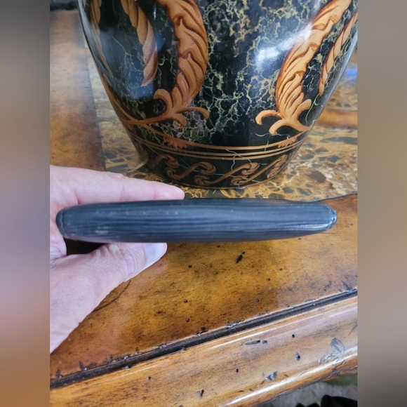 Louis Vuitton Epi wallet - Picture 2 of 12